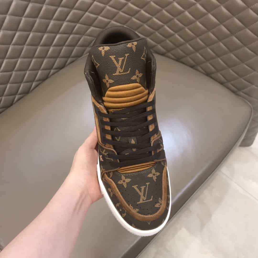 l0*is V*t0n high top trainer sneaker - lv101