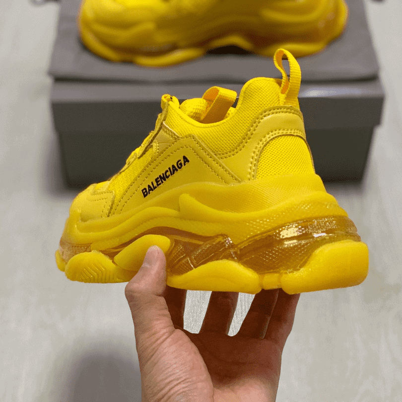 Ba*len*cia*ga triple s clear sole