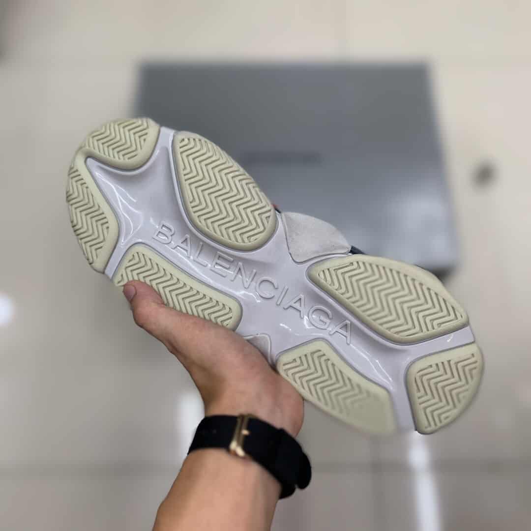 Ba*len*cia*ga triple s trainers - bb21