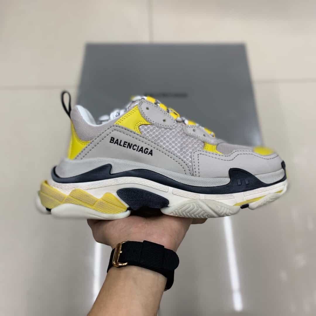 Ba*len*cia*ga triple s trainers - bb22