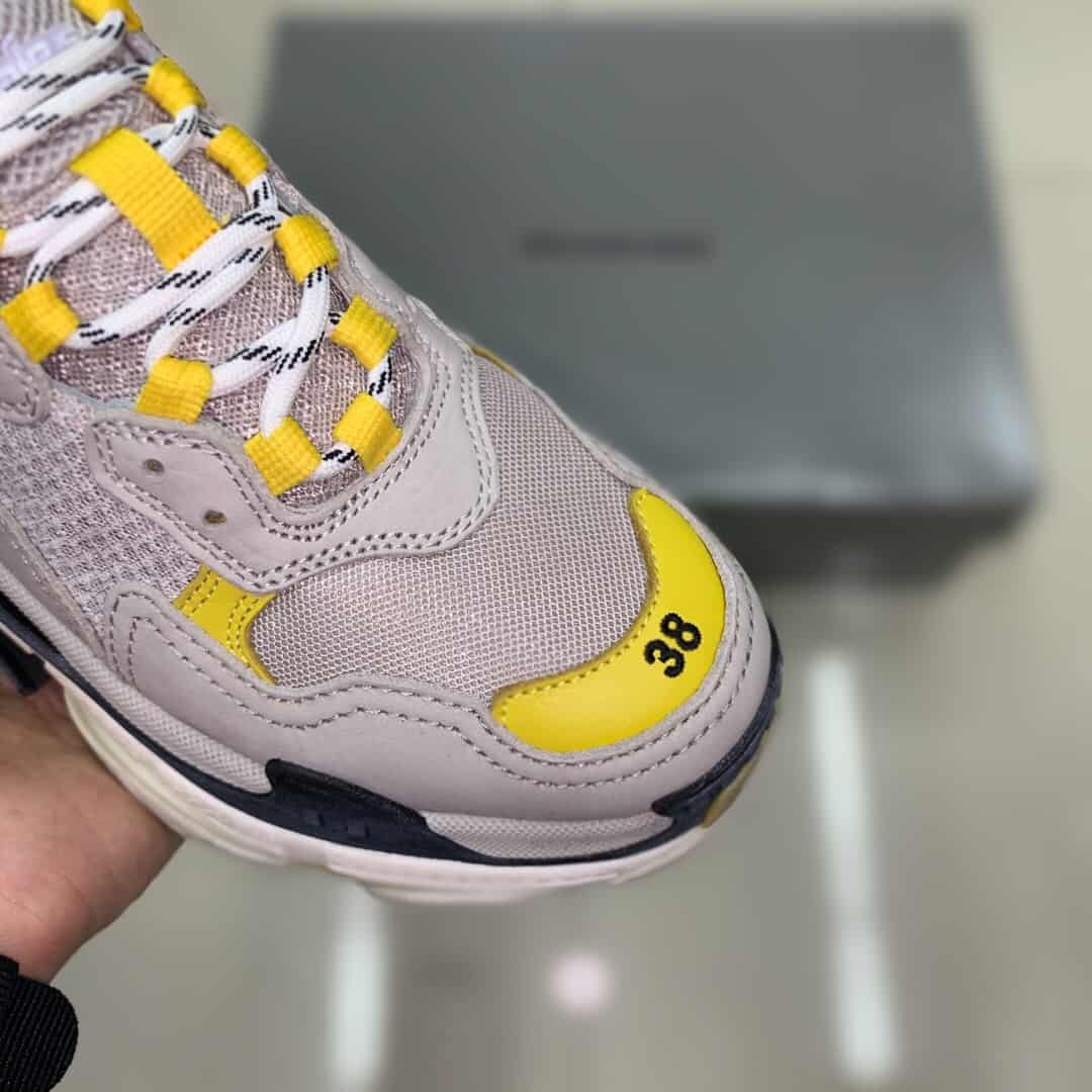 Ba*len*cia*ga triple s trainers - bb22