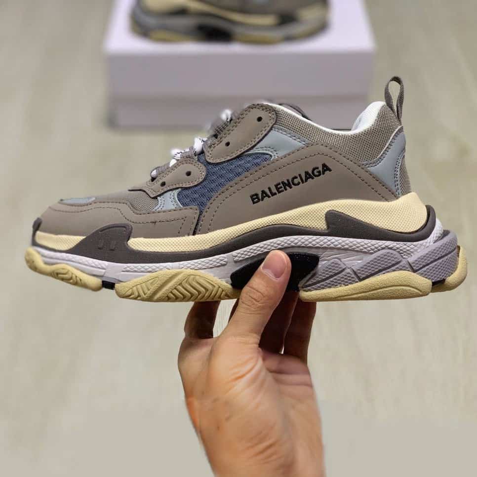 Ba*len*cia*ga triple s trainers - bb27