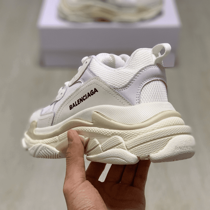 Ba*len*cia*ga triple s trainers - bb28