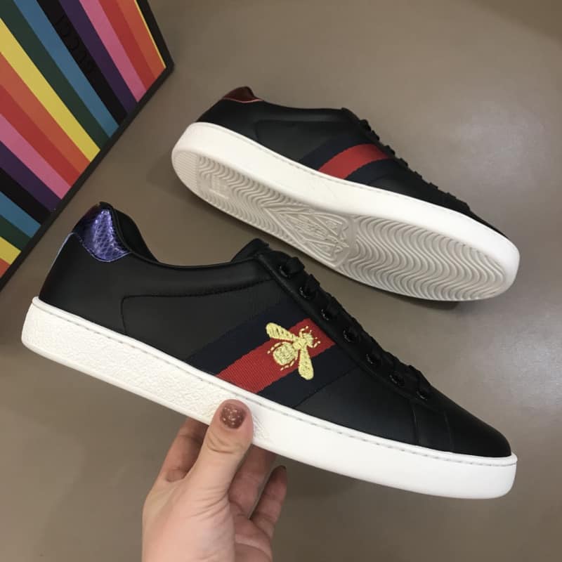 G*u*i ace embroidered bee sneaker - gc37