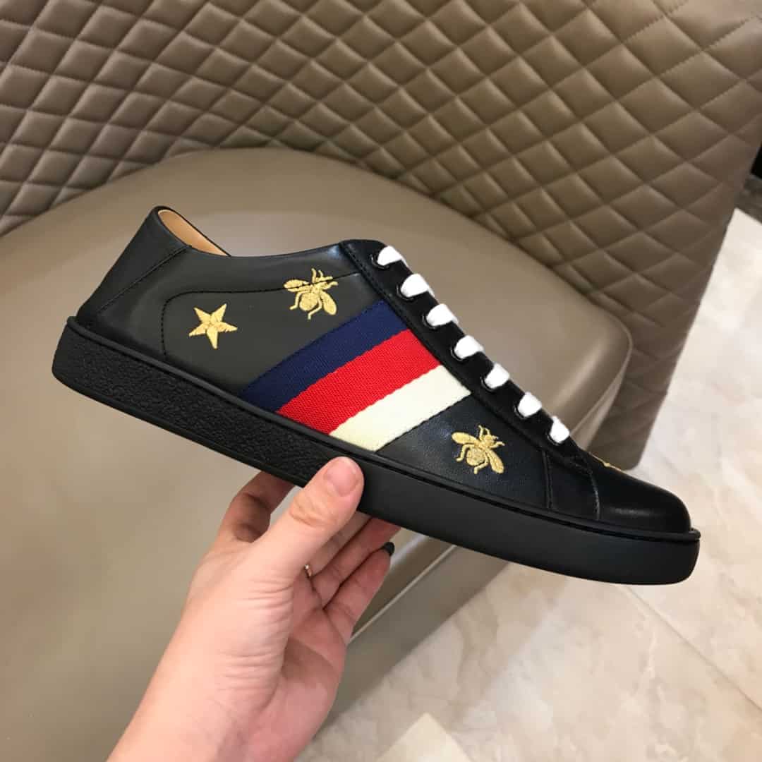 G*u*i black bee star web red white blue - gc36