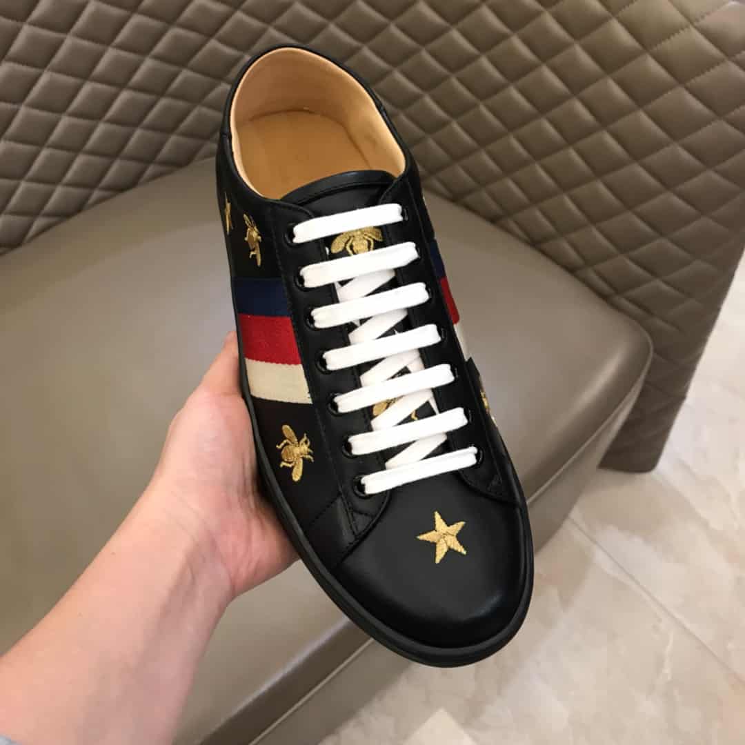 G*u*i black bee star web red white blue - gc36