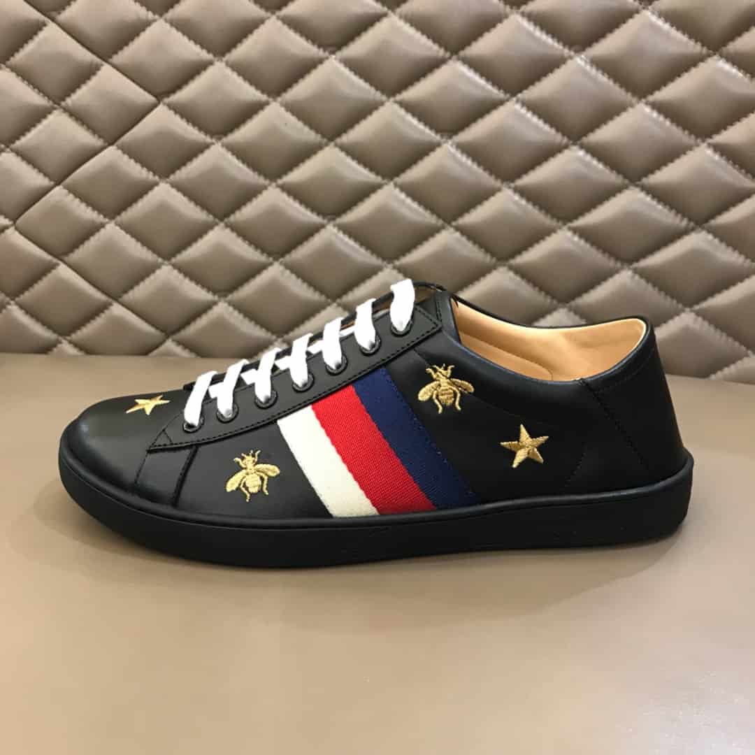 G*u*i black bee star web red white blue - gc36