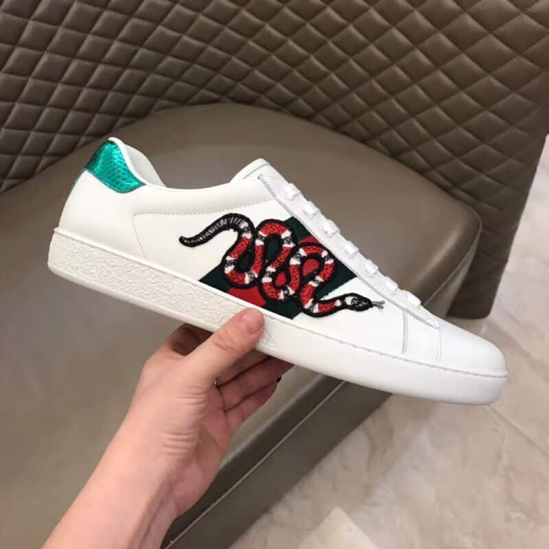 G*u*i ace embroidered sneaker - gc14