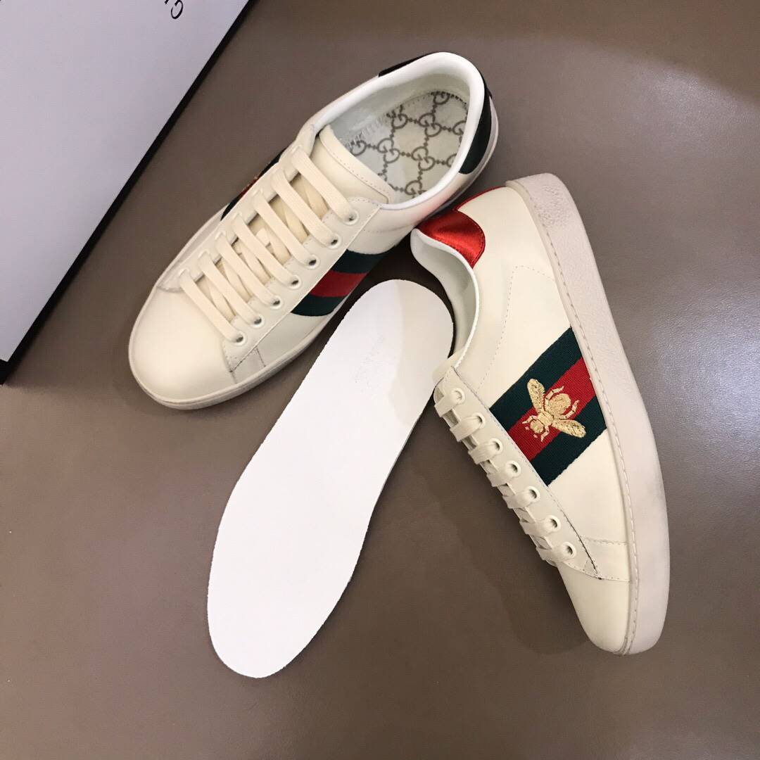G*u*i ace embroidered bee sneaker