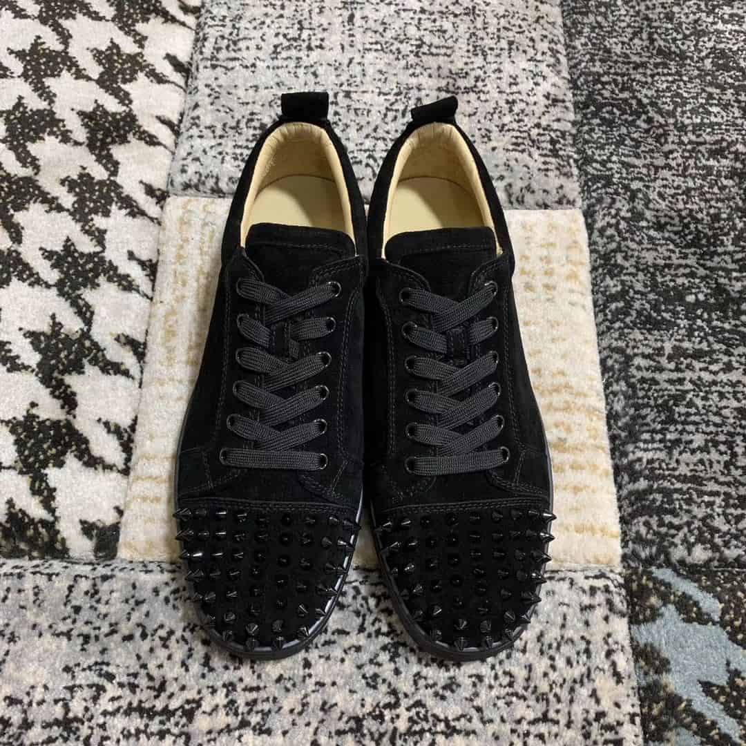 Ch**an louboutin low top sneaker