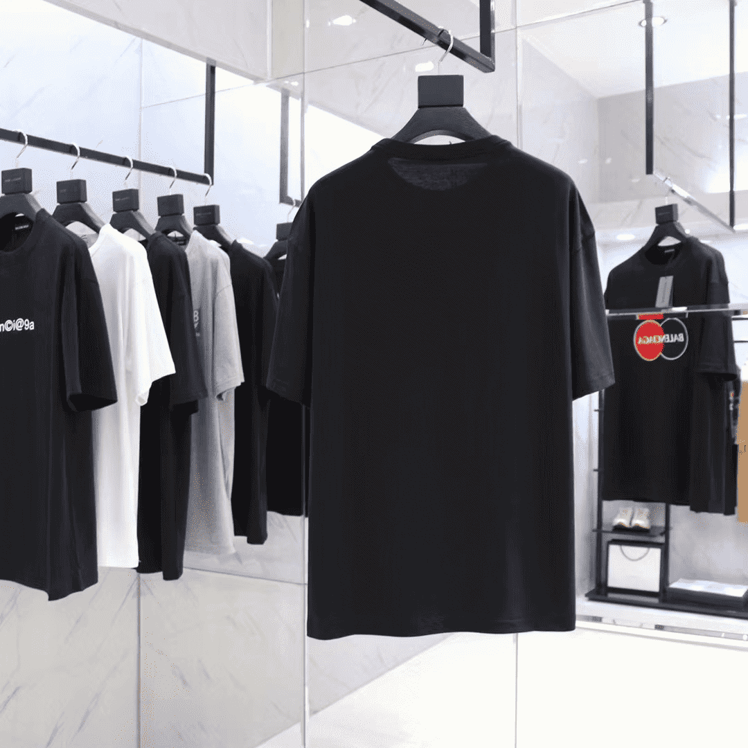 Ba*len*cia*ga uniform large fit t-shirt in black vintage jersey - bb40