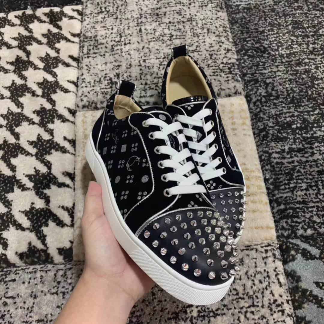 Ch**an louboutin low top sneaker - cl74