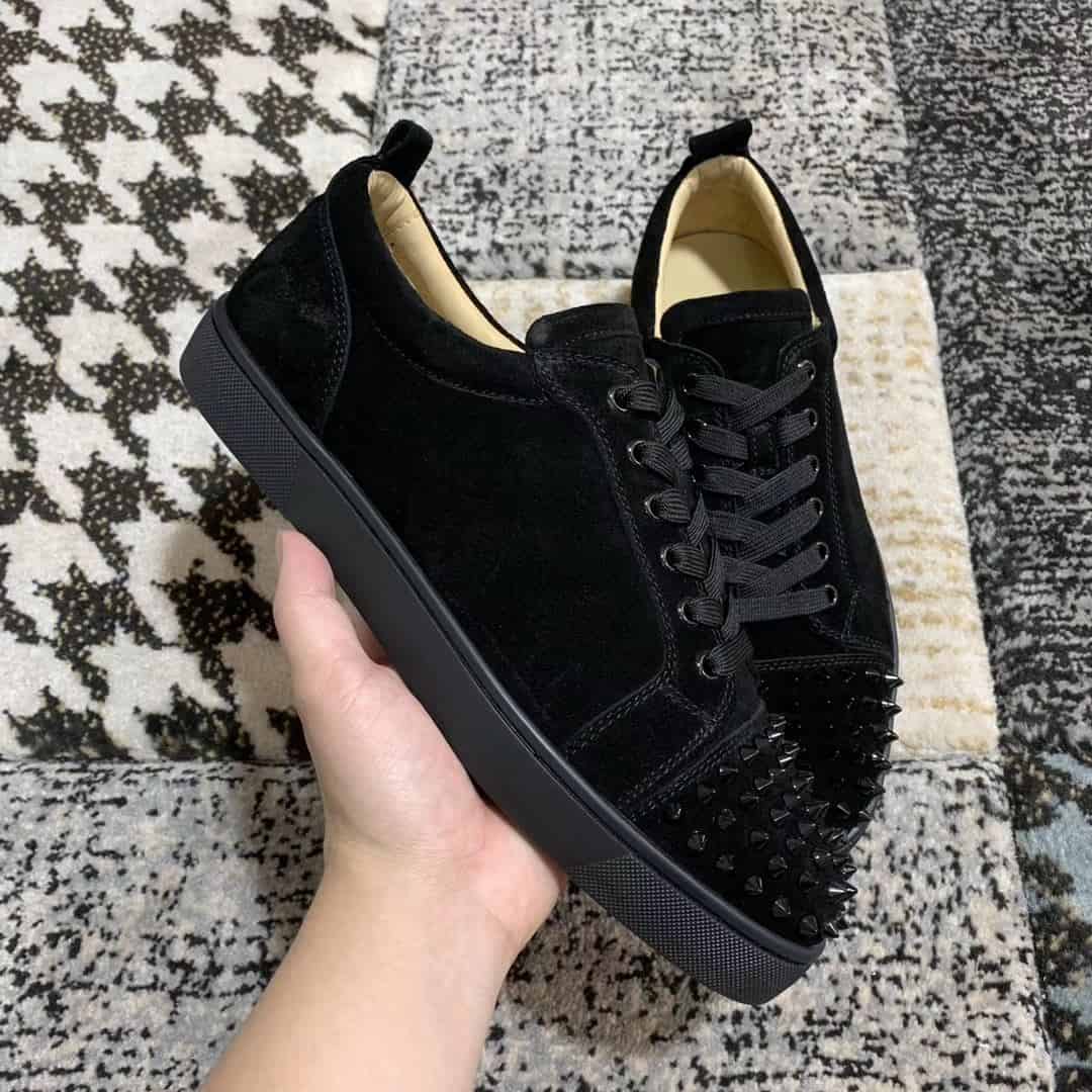 Ch**an louboutin low top sneaker