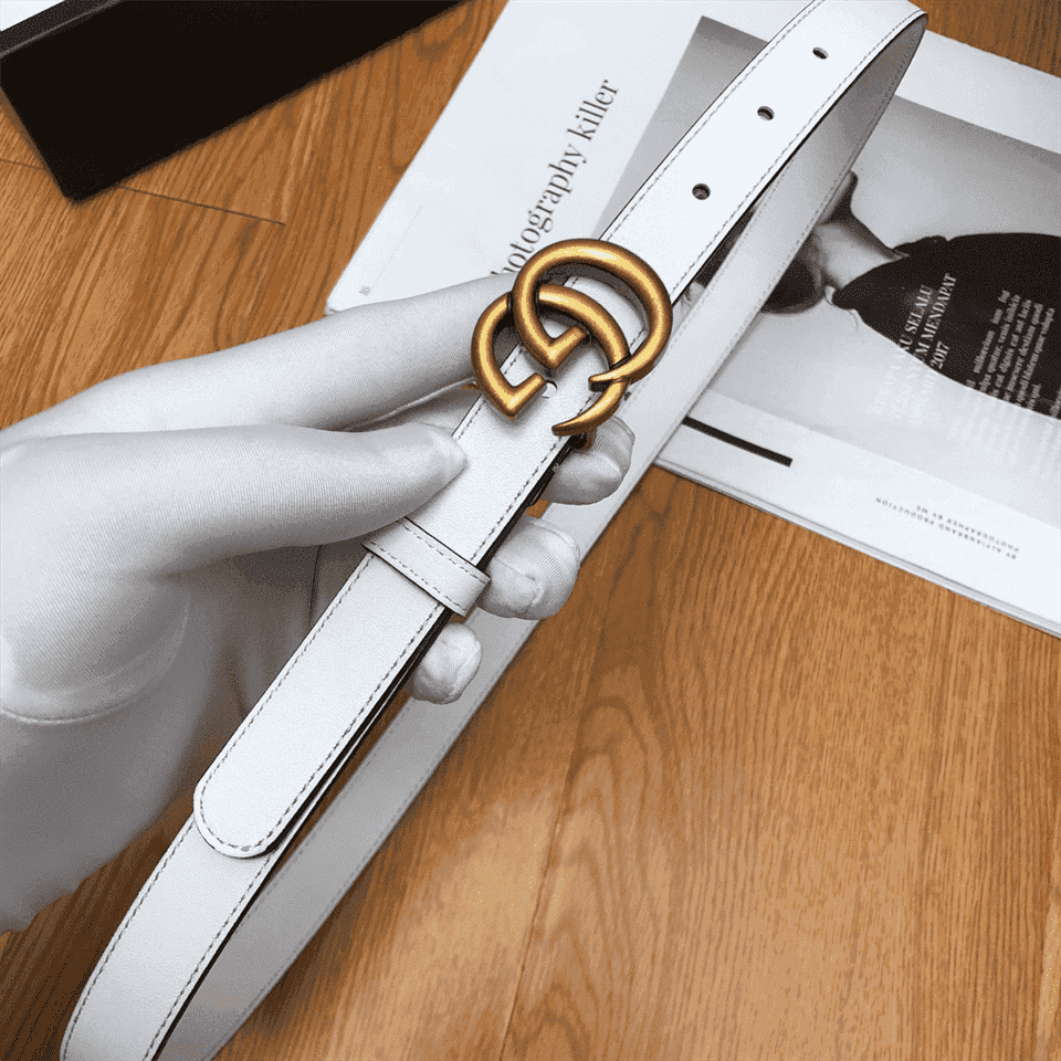 G*u*i white leather belt with double g buckle - b15