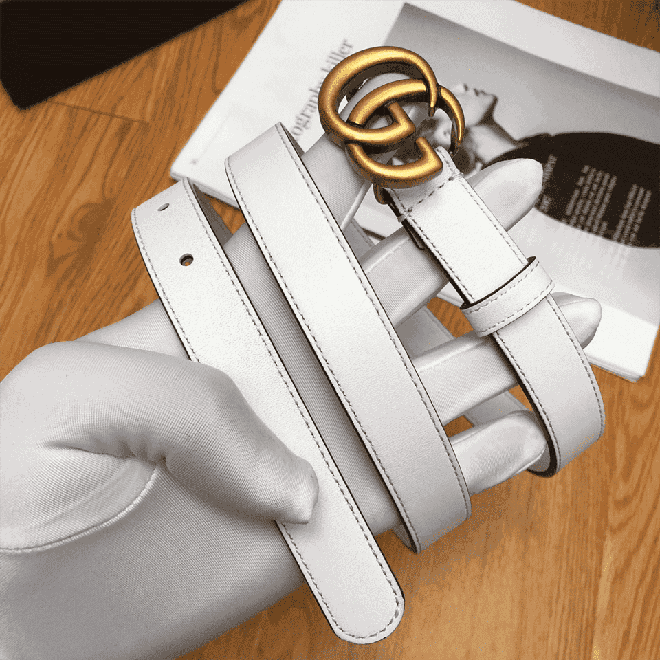 G*u*i white leather belt with double g buckle - b15