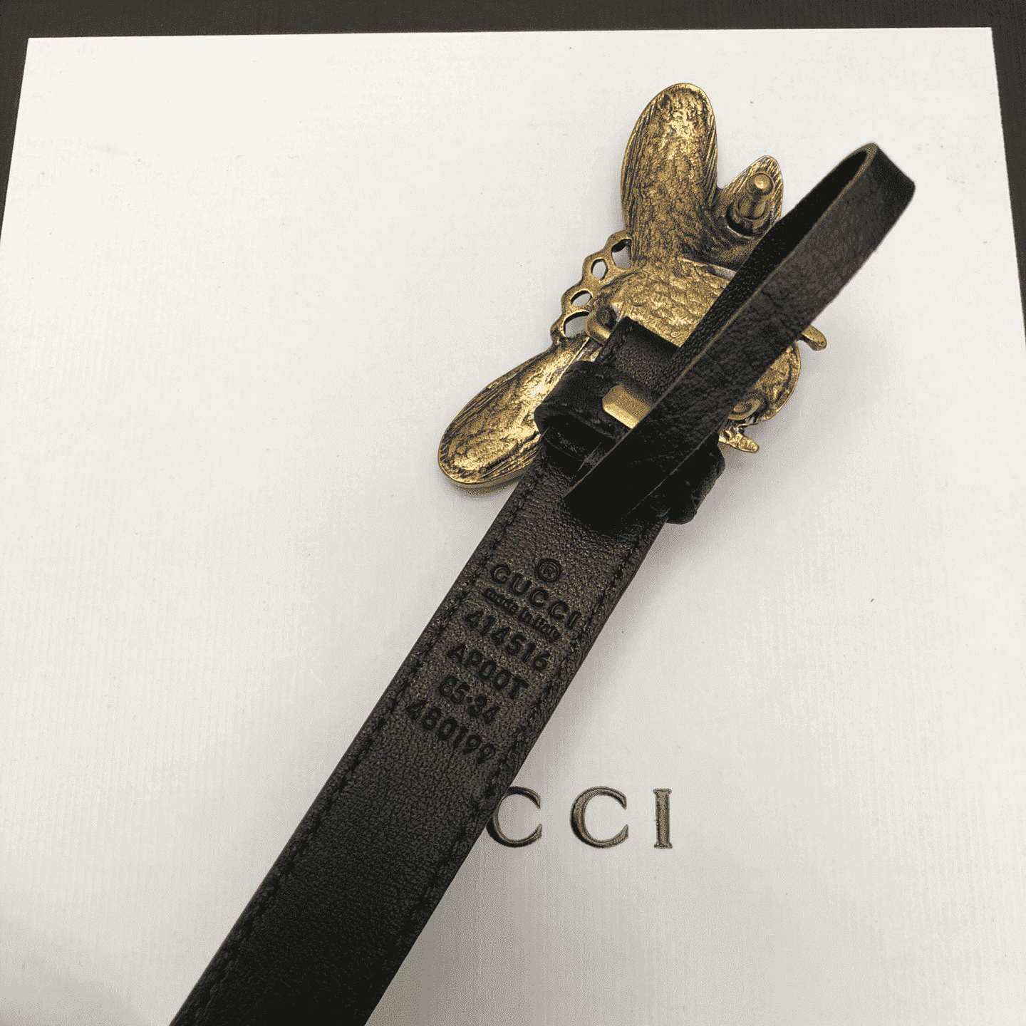 G*u*i bee buckle belt - b17