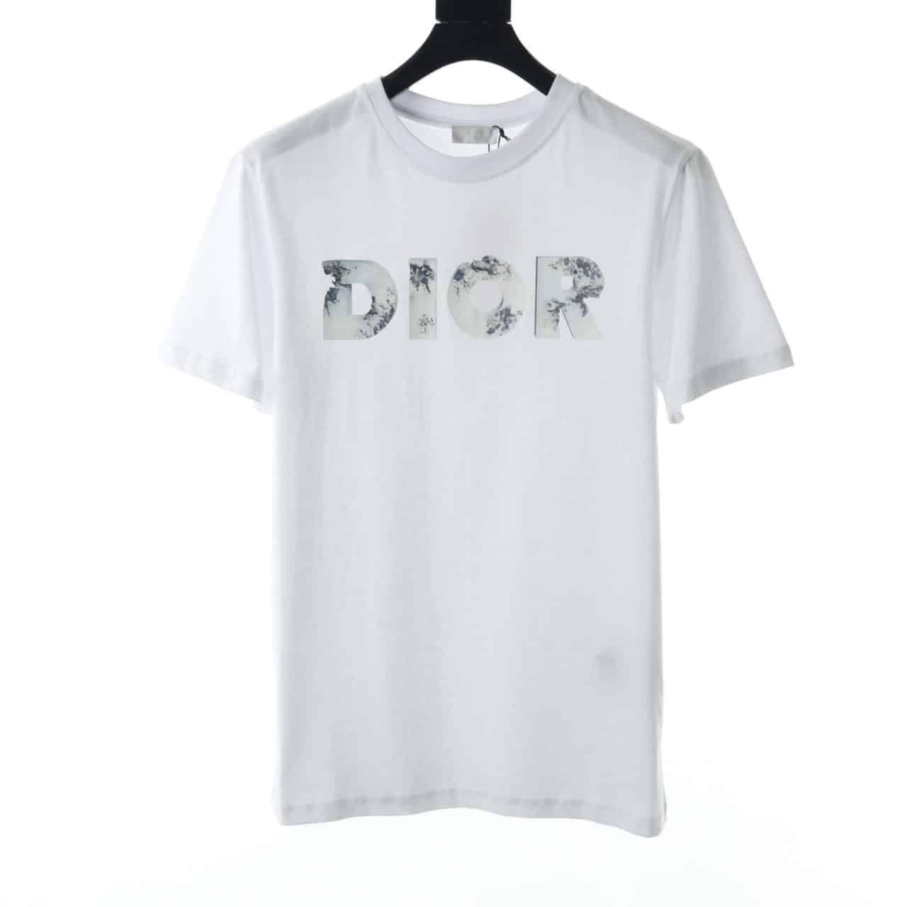 D*or letter rendering heat transfer logo t-shirt