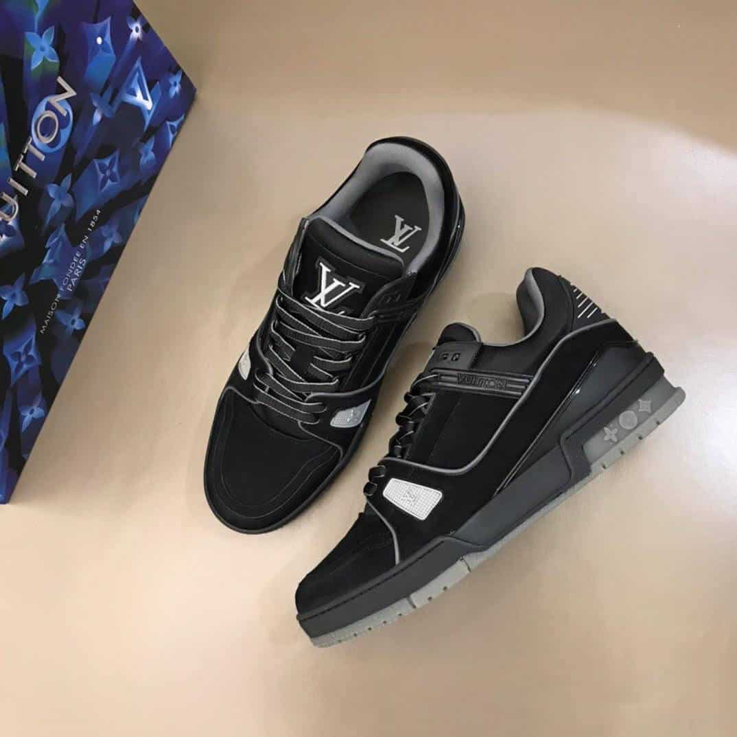 l0*is V*t0n lv 408 trainers in suede & gray flannel - lv222