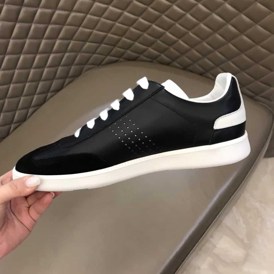 D*or white b01 daniel asham logo - cd59