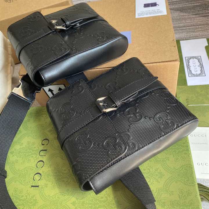 GG EMBOSSED BELT BAG BLACK GG EMBOSSED LEATHER COTTON LINEN LINING - GBC16
