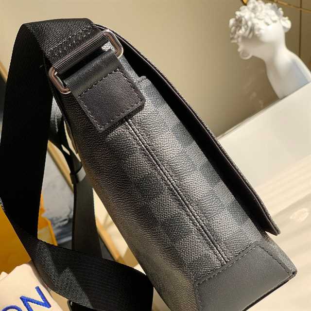 l0*is V*t0n district pm damier graphite canvas n40349