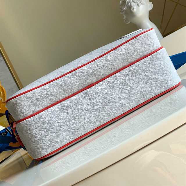 l0*is V*t0n trio messenger bag m69443