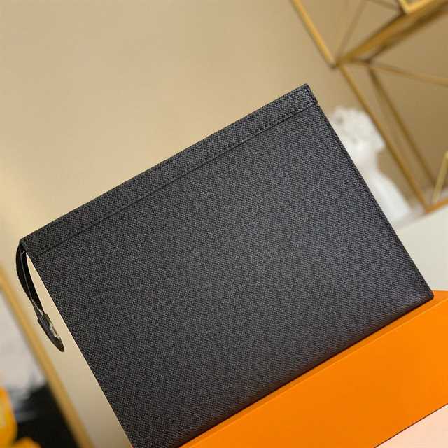 l0*is V*t0n pochette voyage mm taiga leather m30675