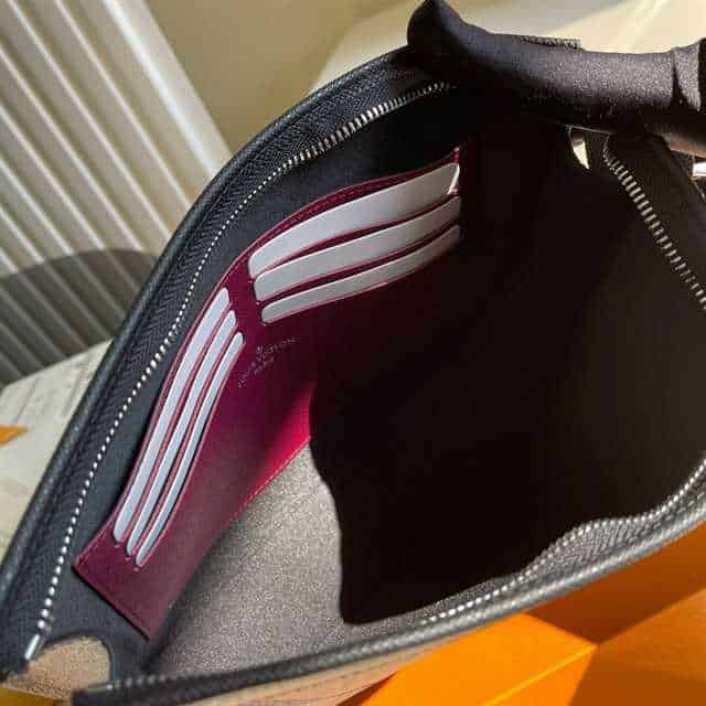 l0*is V*t0n pochette voyage mm taiga leather m30718