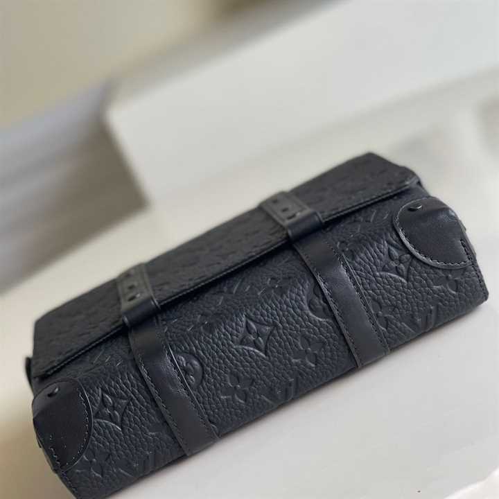 l0*is V*t0n trunk messenger bag taurillon monogram leather m57726