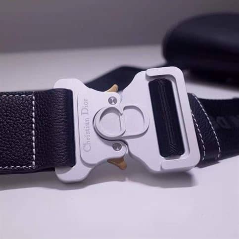 SADDLE BAG NAVY GRAINED CALFSKIN