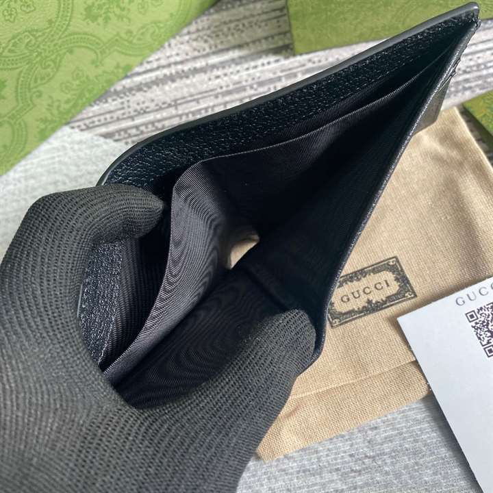 G*u*i men gg marmont leather bi fold wallet black metal free tanned leather double g - wgr005