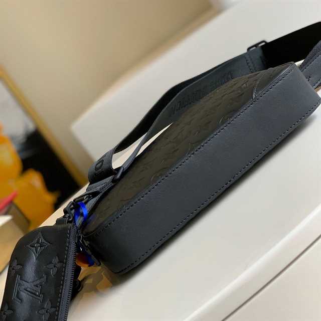 l0*is V*t0n duo messenger g5 m69827