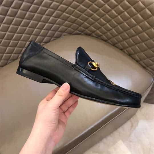 G*u*i leather loafer with bee - ldg009