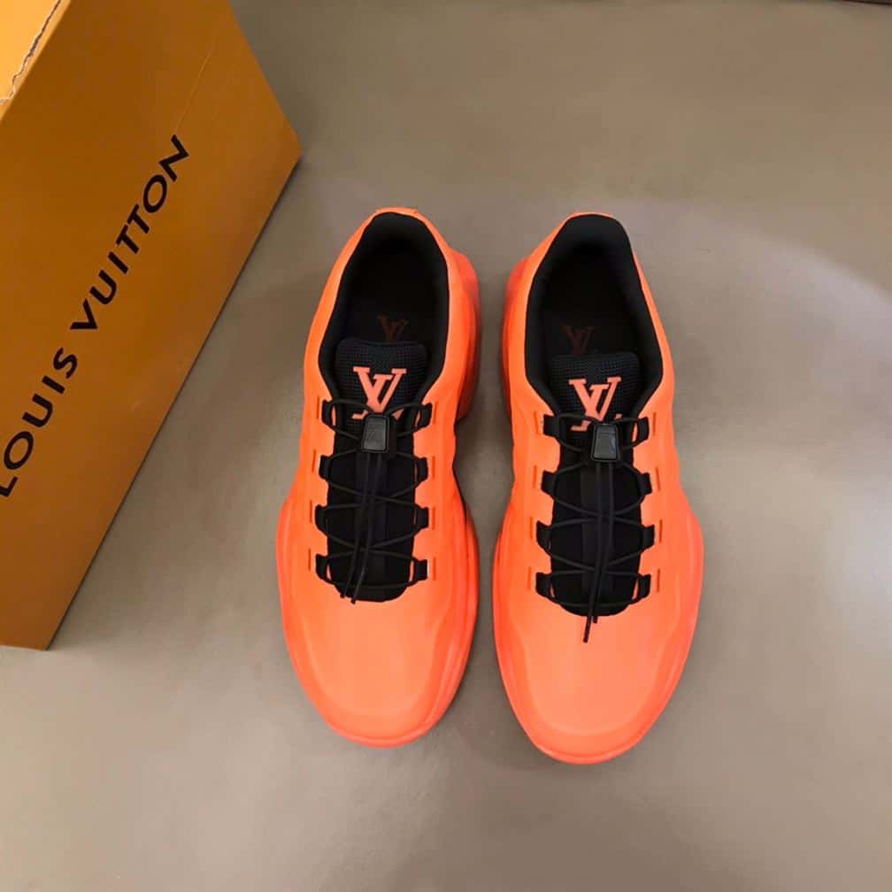 l0*is V*t0n millenium sneakers in orange - lv272