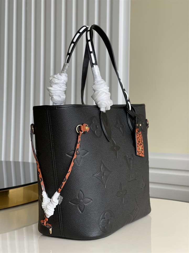 l0*is V*t0n neverfull mm - lbv213