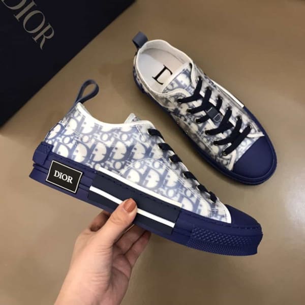 D*or b23 low-top sneaker in blue D*or oblique – cd84