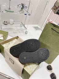 Men's GG embossed sneaker - GC077