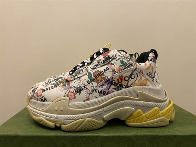 Men's The Hacker Project Triple S sneaker - GC94