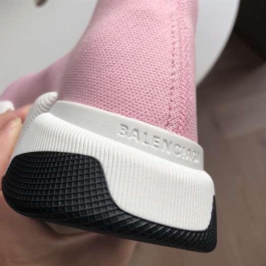 Ba*len*cia*ga speed 2.0 sneaker in pink- bb146