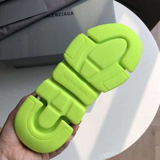 Ba*len*cia*ga men's speed 2.0 sneaker in yellow - bb140