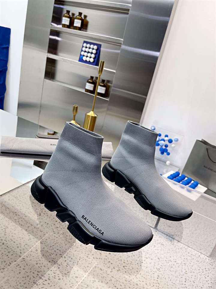 Ba*len*cia*ga men's speed 2.0 sneaker - bb139