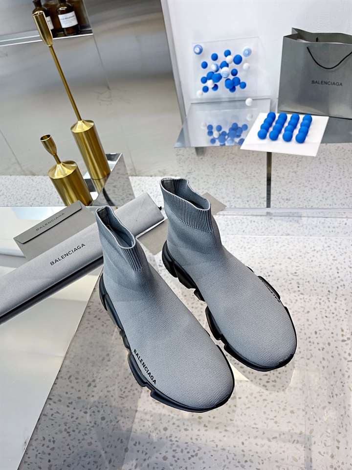 Ba*len*cia*ga men's speed 2.0 sneaker - bb139