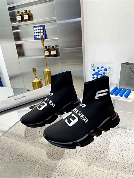 Ba*len*cia*ga men's speed 2.0 sneaker - bb137