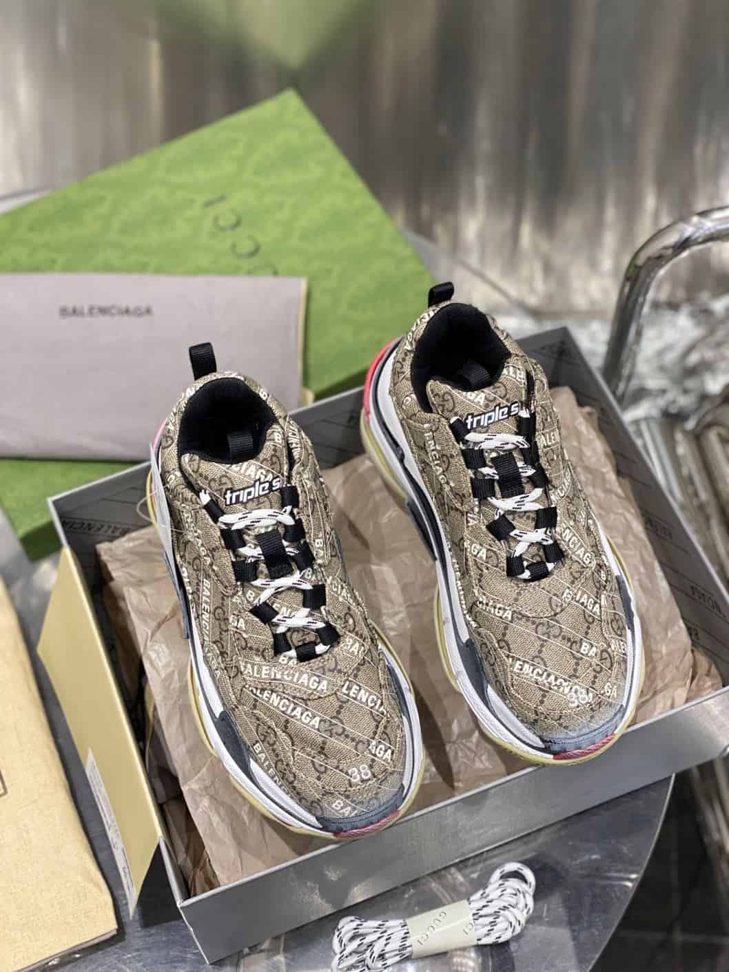 Men's The Hacker Project Triple S sneaker - GC080