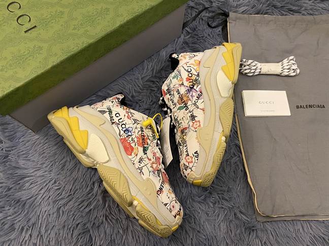 Men's The Hacker Project Triple S sneaker - GC94