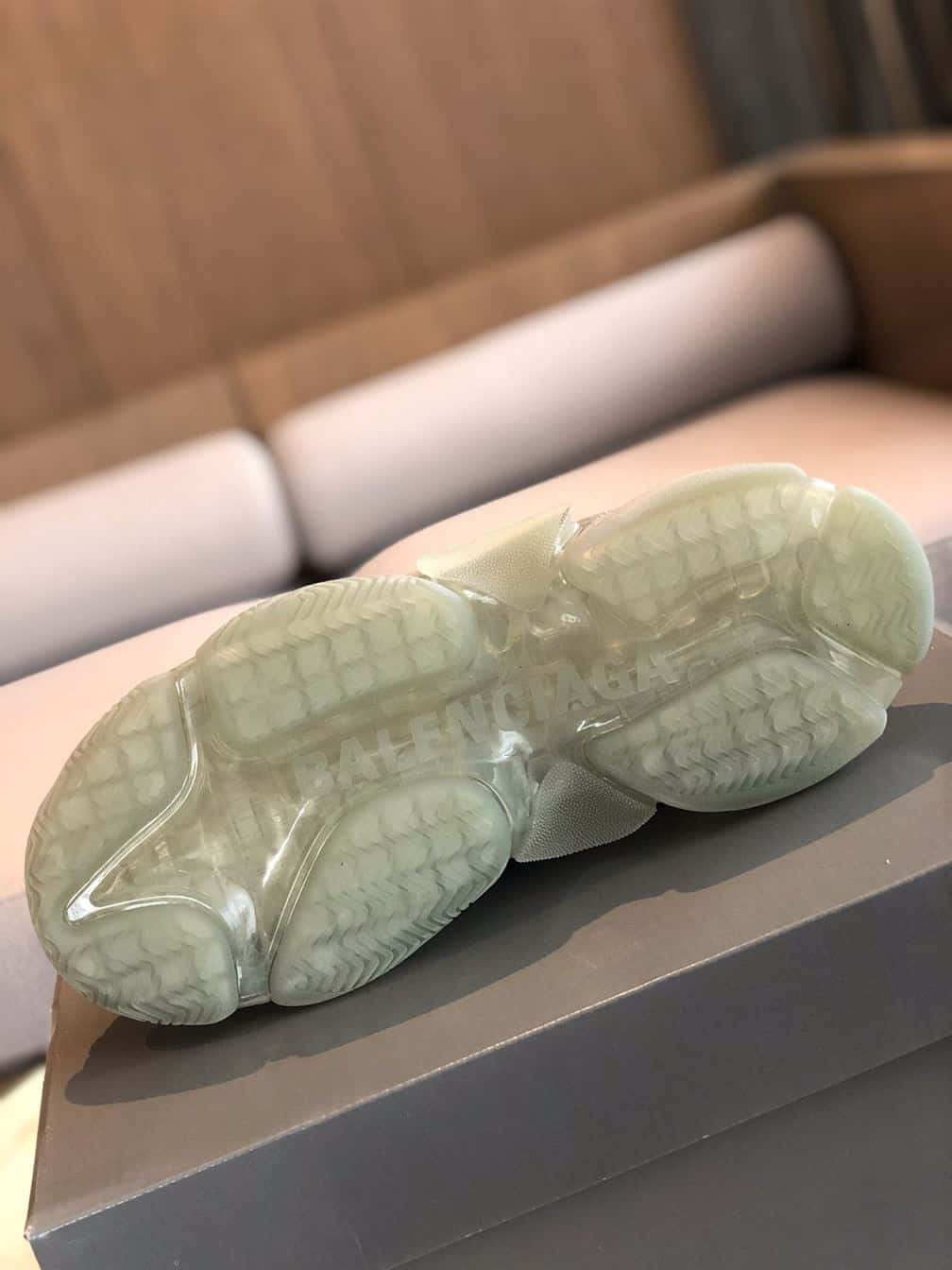 Ba*len*cia*ga triple s - bb172