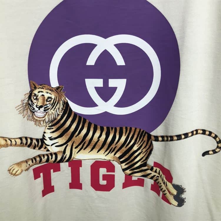 G*u*i t-shirt - gc56