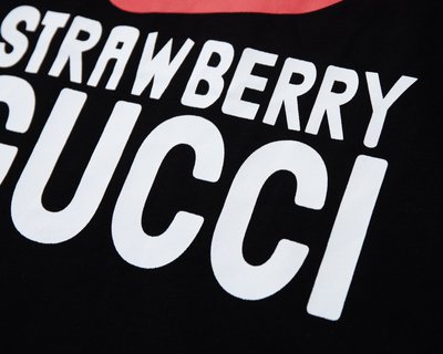 G*u*i strawberry t-shirt - gc0022