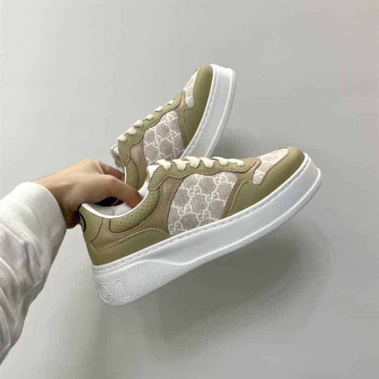 G*u*i men's gg sneaker - gc102