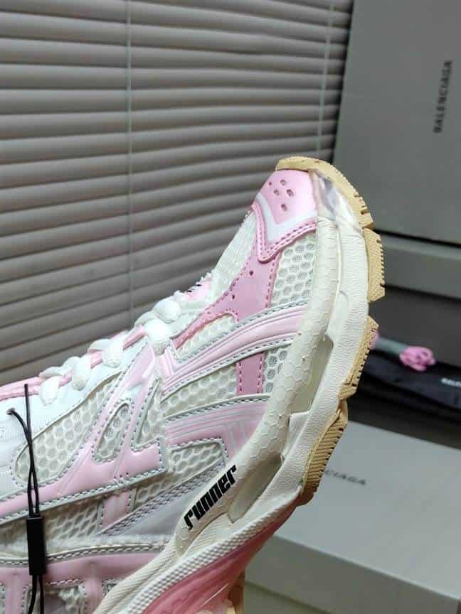 Ba*len*cia*ga men's runner sneaker - bb177